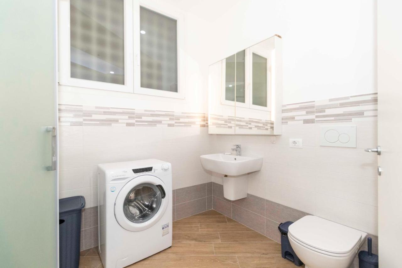 Roomy & Modern Flat Piazza Statuto Apartment